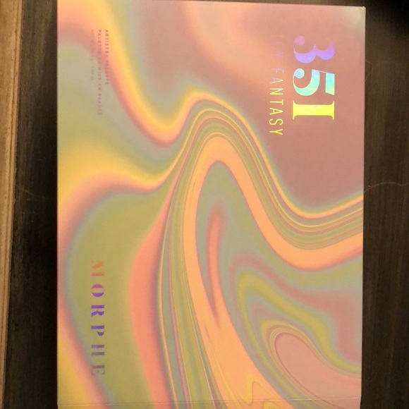 Morphe 35I icy fantasy palette! Brand new!!